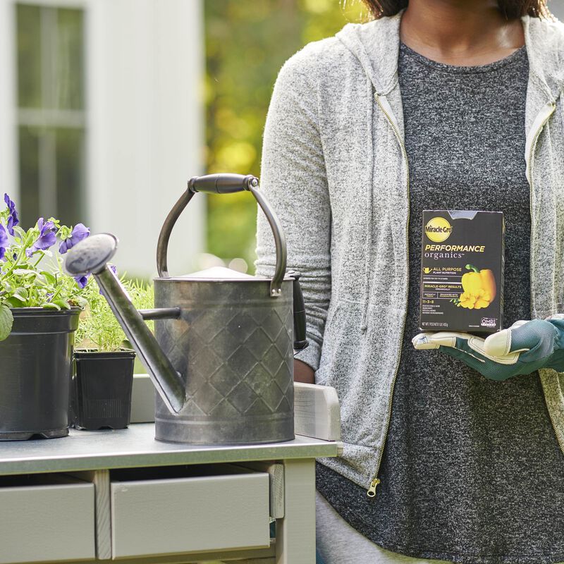 Miracle-Gro&reg; Performance Organics All Purpose Plant Nutrition image number null