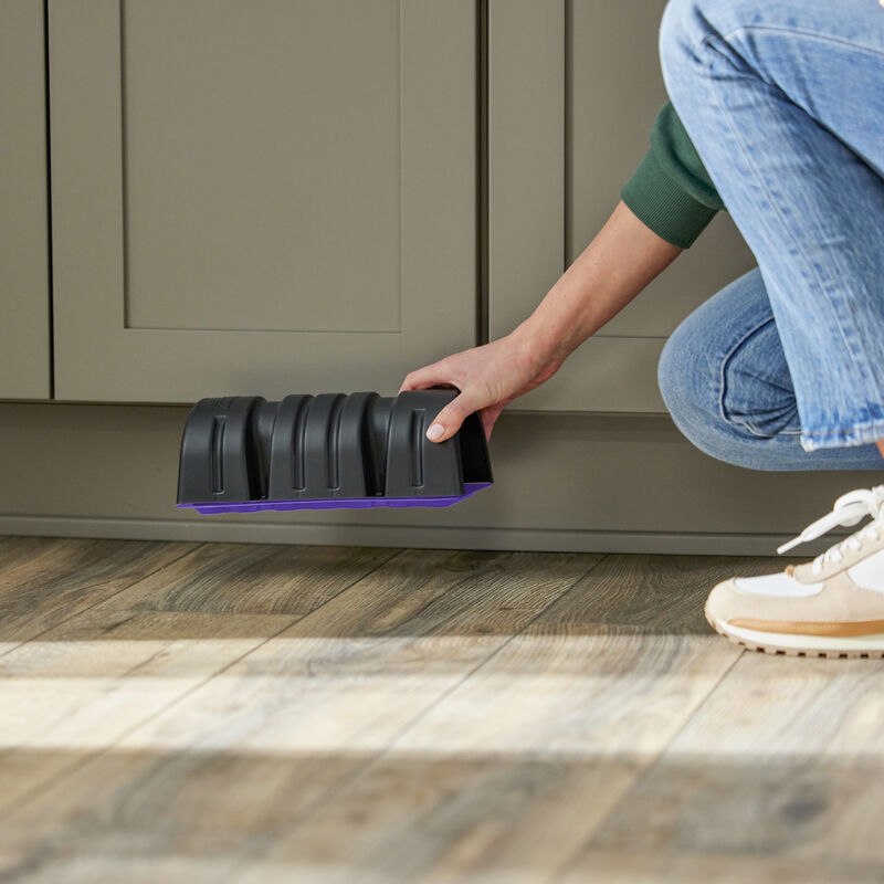 Tomcat&reg; Advanced Glue Trap System Rat Size Covered Glue Traps image number null