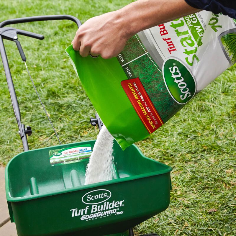 Scotts&reg; Turf Builder&reg; Starter&reg; Food for New Grass image number null