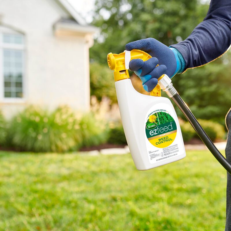 Scotts&reg; EZ Feed&trade; Plus Weed Control image number null
