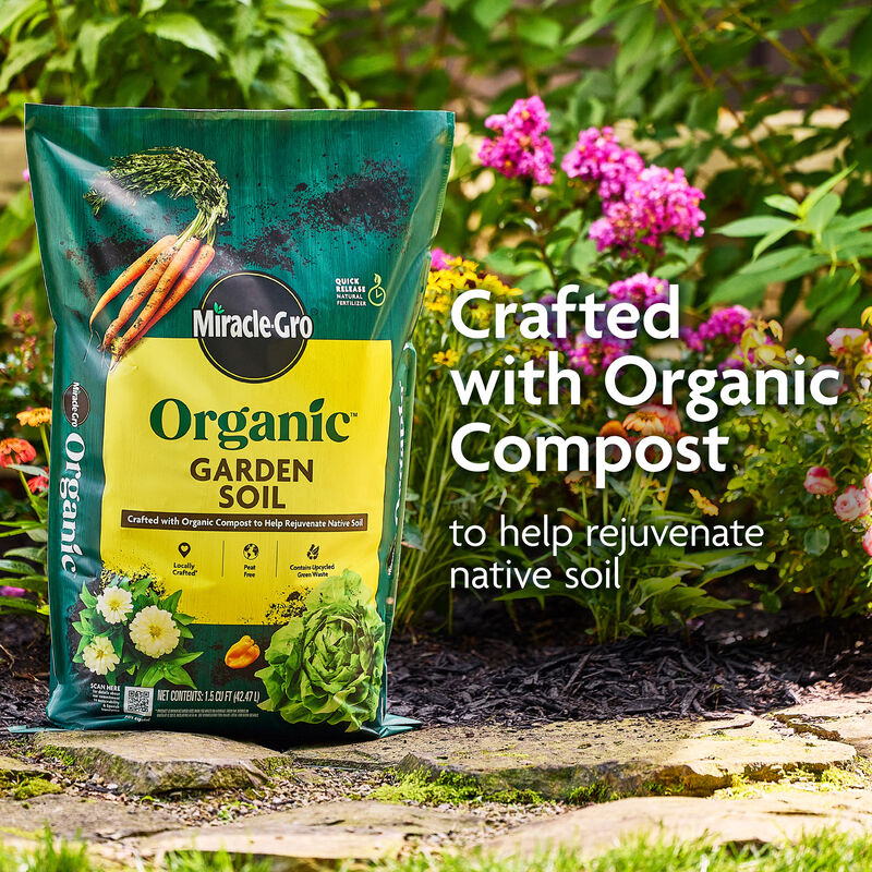 Miracle-Gro Organic&trade; Garden Soil image number null