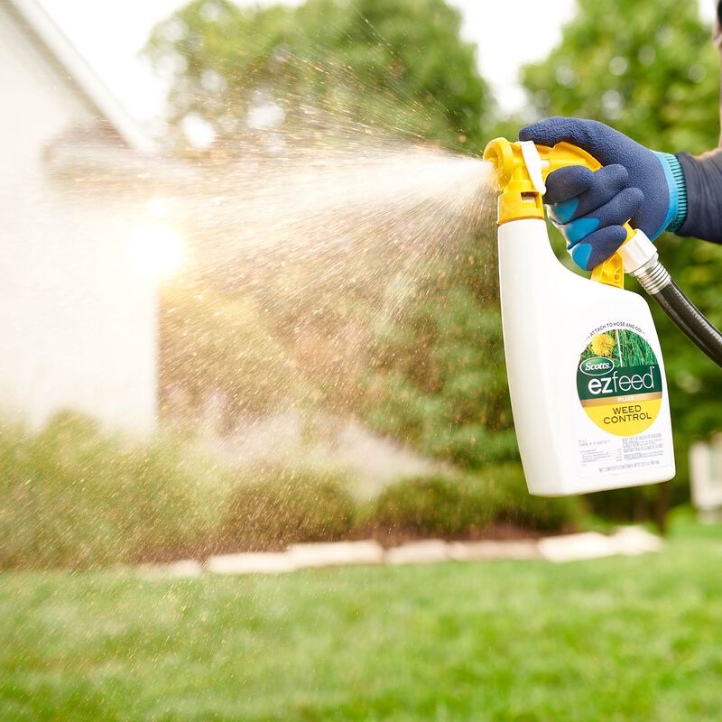 Scotts&reg; EZ Feed&trade; Plus Weed Control image number null