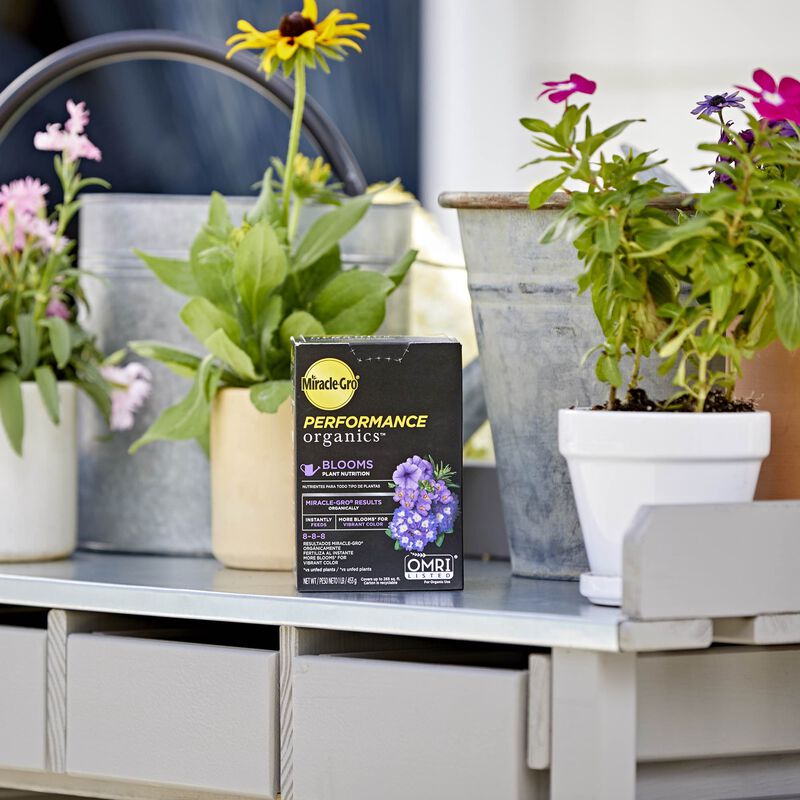 Miracle-Gro&reg; Performance Organics Blooms Plant Nutrition image number null