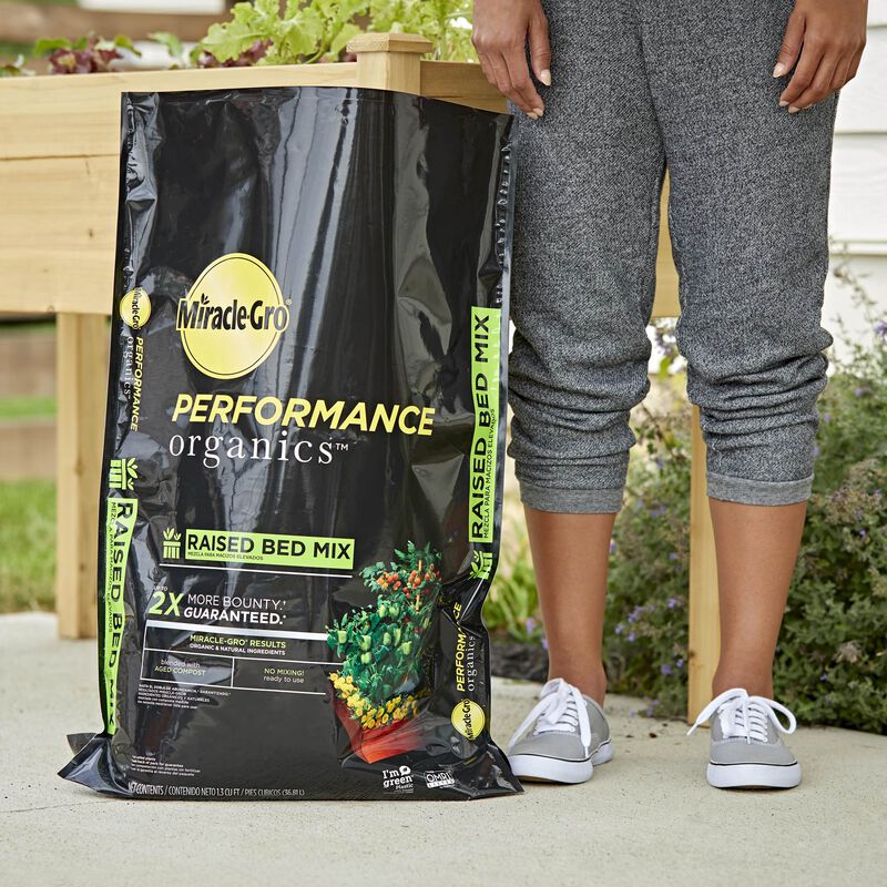 Miracle-Gro&reg; Performance Organics Raised Bed Mix image number null