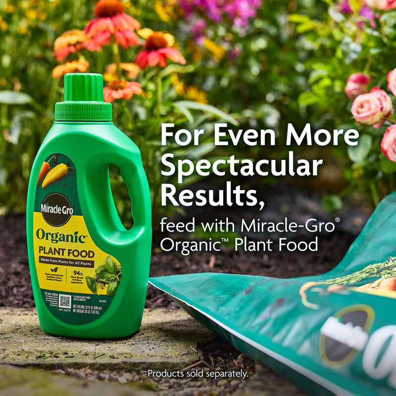 Miracle-Gro Organic&trade; Outdoor Potting Mix image number null