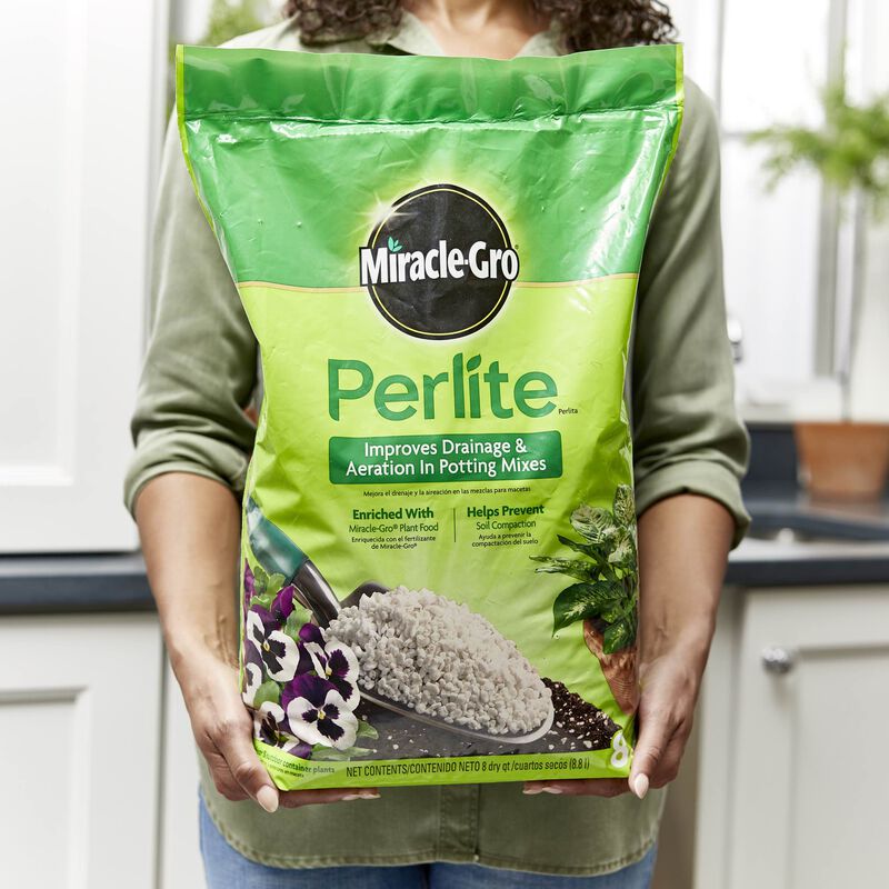 Miracle-Gro&reg; Perlite image number null