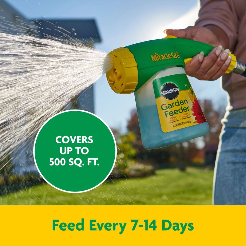 Miracle-Gro&reg; Garden Feeder image number null
