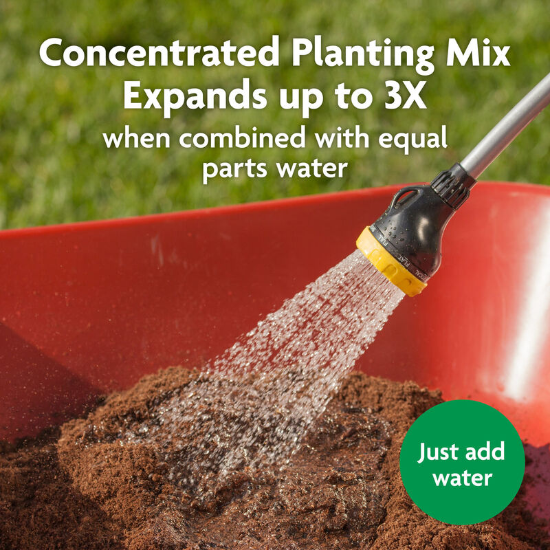 Miracle-Gro&reg; Expand 'N Gro Concentrated Planting Mix 0.33CF image number null