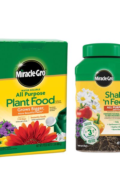 Miracle-Gro&reg; Water Soluble All Purpose and Shake 'N Feed Plant Food Bundle