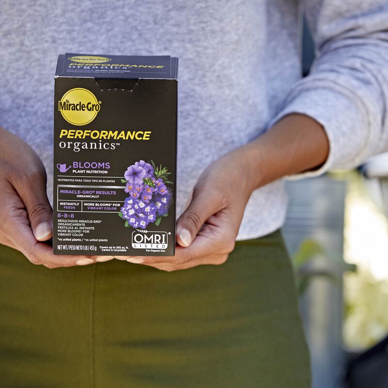Miracle-Gro&reg; Performance Organics Blooms Plant Nutrition image number null