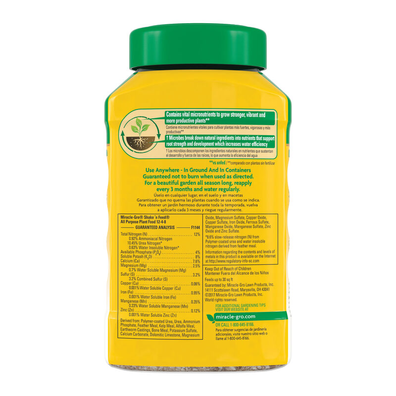 Miracle-Gro&reg; Water Soluble All Purpose and Shake 'N Feed Plant Food Bundle image number null